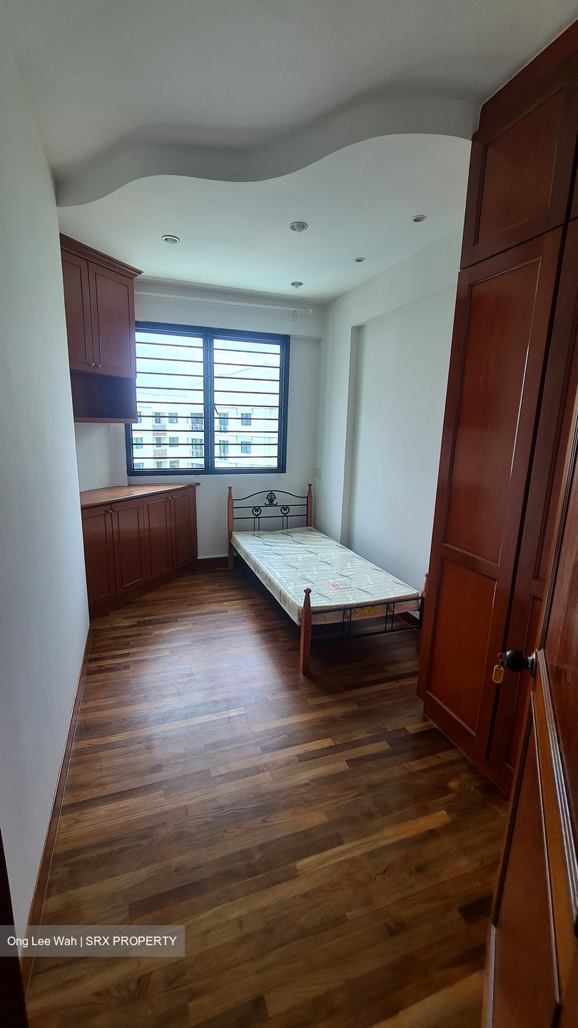 Simei Green Condominium (D18), Condominium #627508661